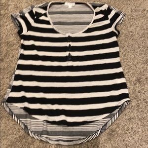 Cute shirt. Size L junior.